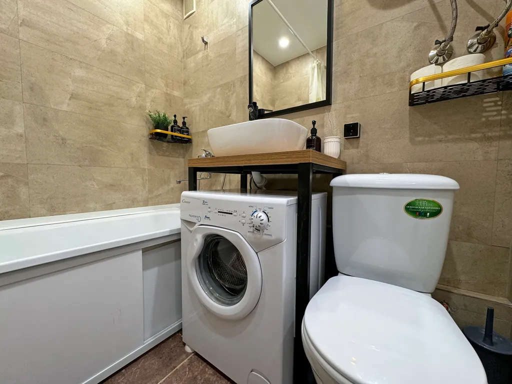 Мона— пространство без суеты