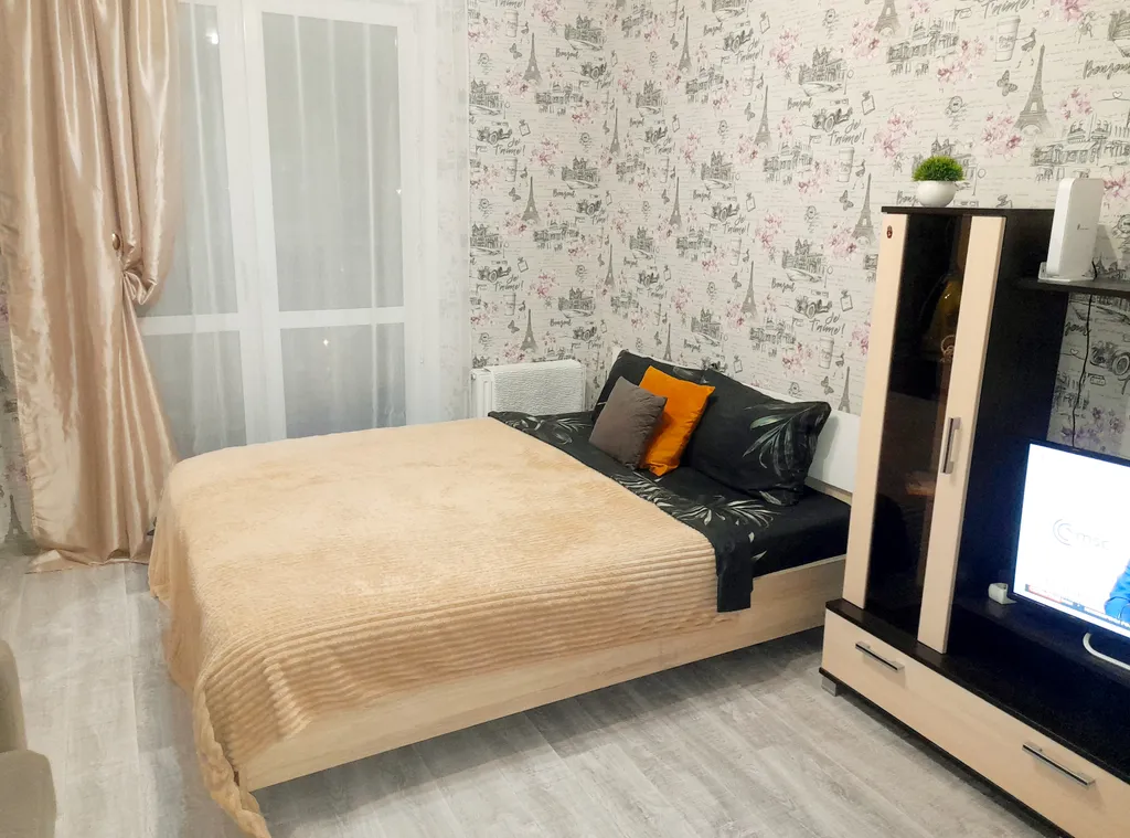 Уютная квартира в центре у ТРК Семья