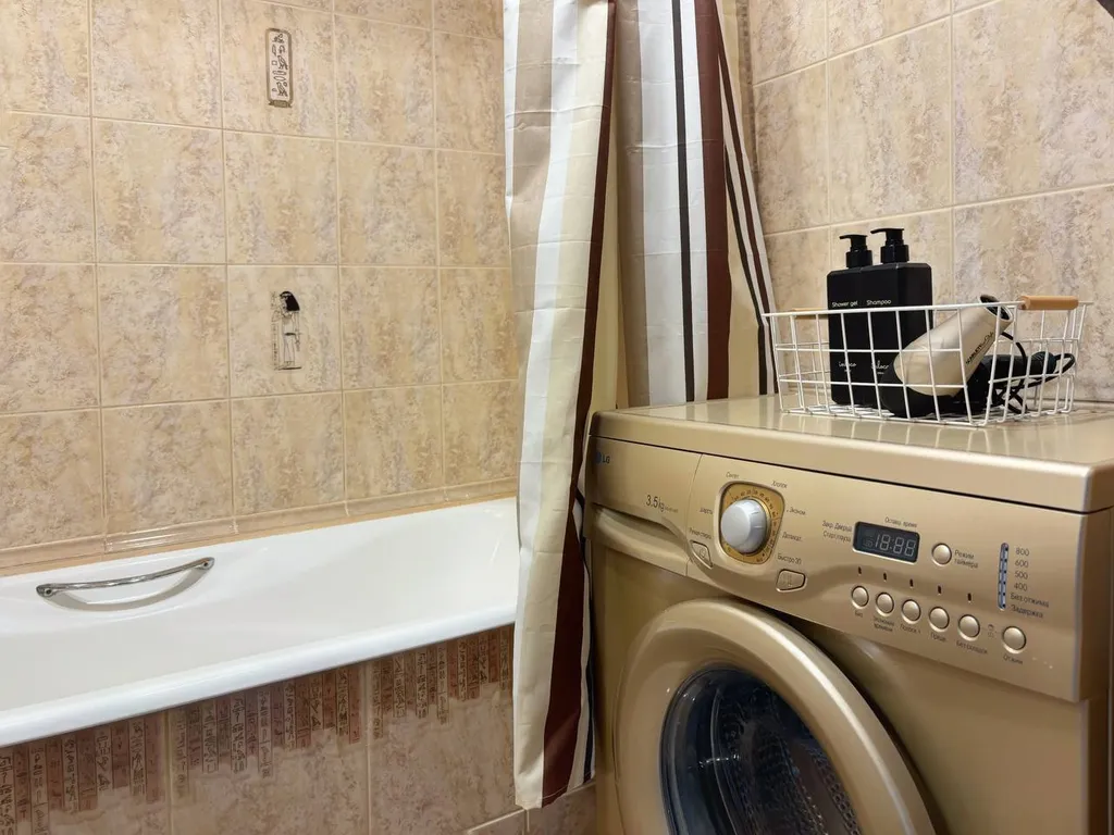 Aутeнтичная 2-комнатная квартира рядом с заводом ЧТПЗ