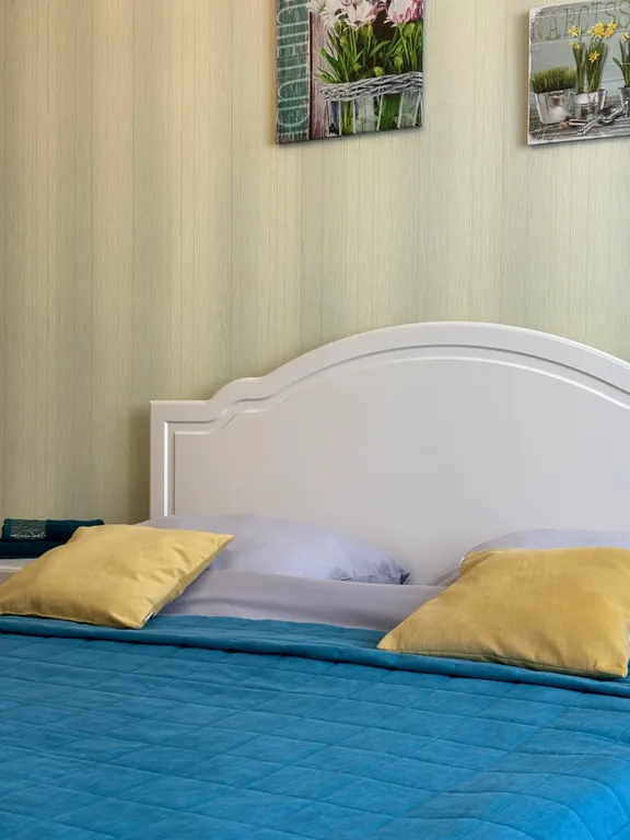 Квартира Квартира с камином, а во дворе каток — Тюмень