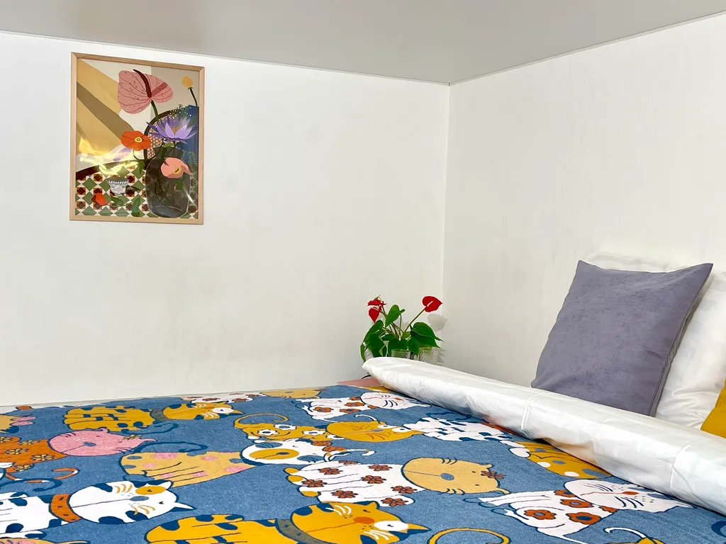 Квартира Квартира Двухуровневая студия в 3 минутах от метро Технологический институт — Санкт-Петербург