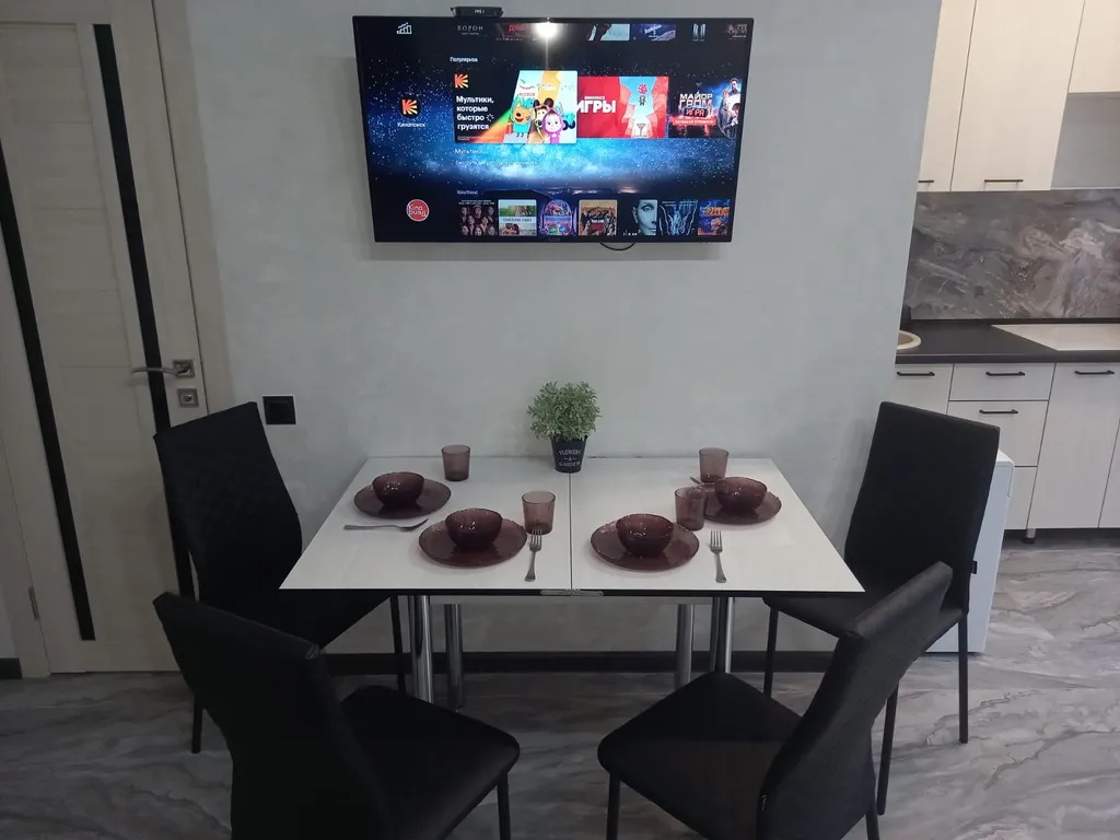 Квартира 2-комнатная квартира, набережная, центр — Омск