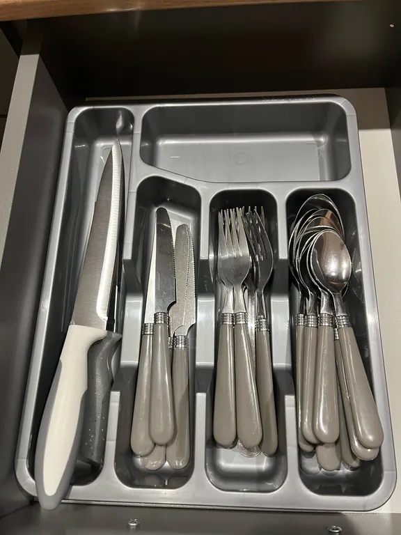 Комфортабельная и просторная квартира в центре города, после ремонта.