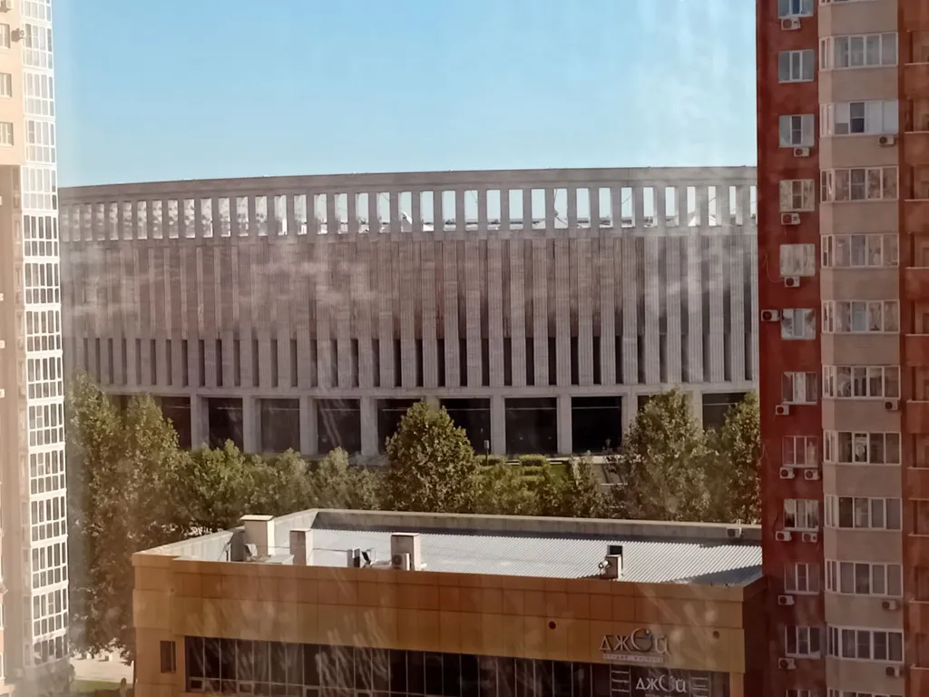 Квартира с видом на стадион