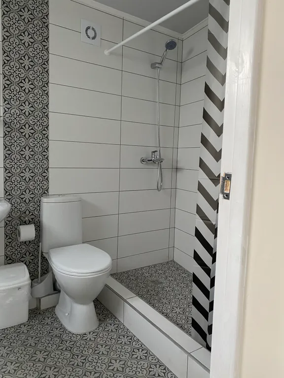 Двухкомнатный домик с новым ремонтом и зоной мангала