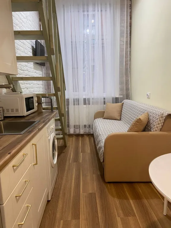 Квартира Квартира Студия Yellow — Санкт-Петербург