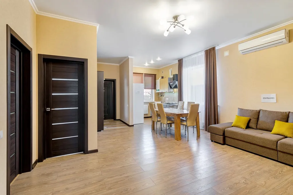 Коттедж Коттедж Семейный отдых — Прасковеевка