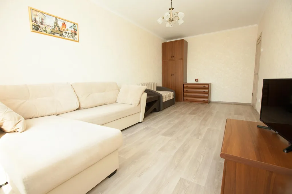 Двухкомнатные уютные апартаменты рядом с ТЦ Парк Хаус