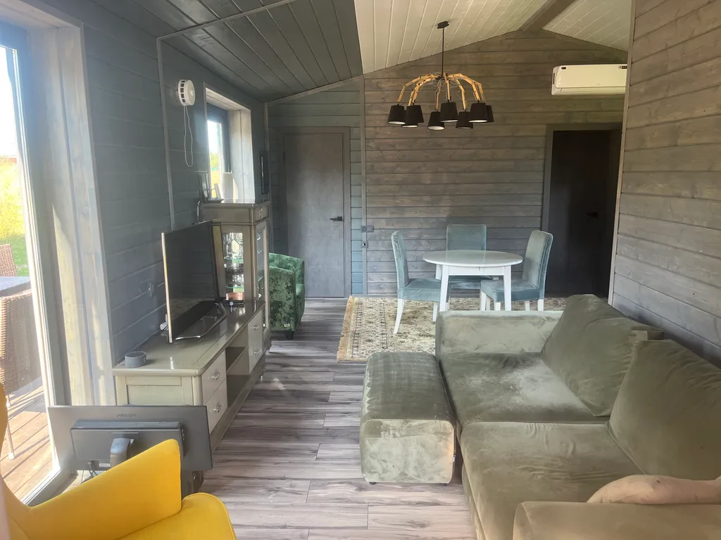 Коттедж Современный уютный дом у леса — Михеево