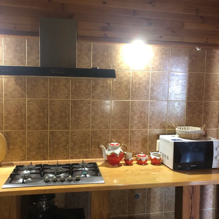 Коттедж у грота Дианы