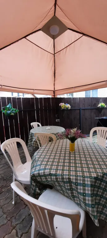 Коттедж Гостевой дом Незабудка в уютном озелененном саду — Сочи