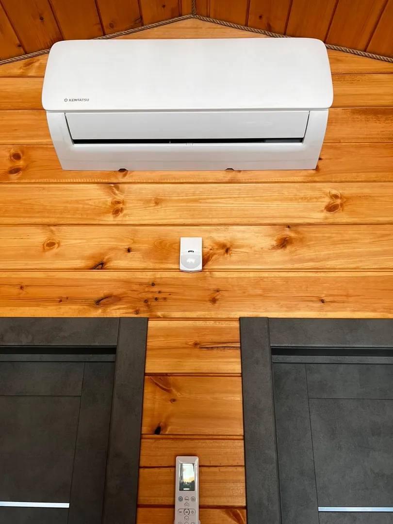 Кондиционер в каждой комнате/Aircon in each room