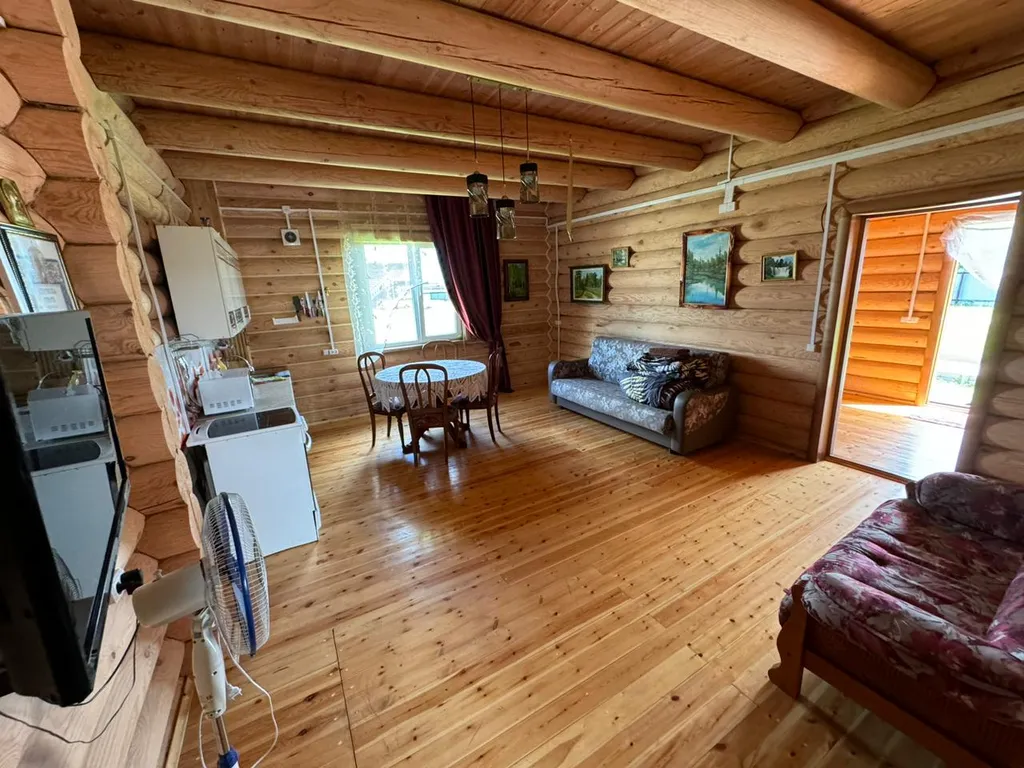 Усадьба Гусли, Кедр