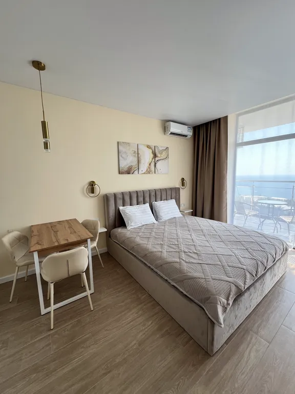 Квартира Апартаменты с прямым видом на море — аренда посуточно в Алушта