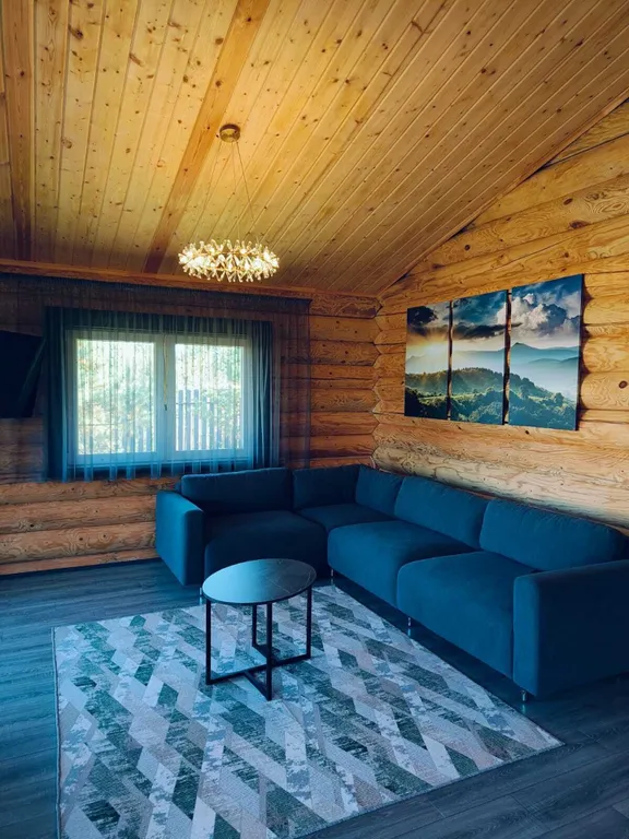 Уютный гостевой дом на берегу большого озера