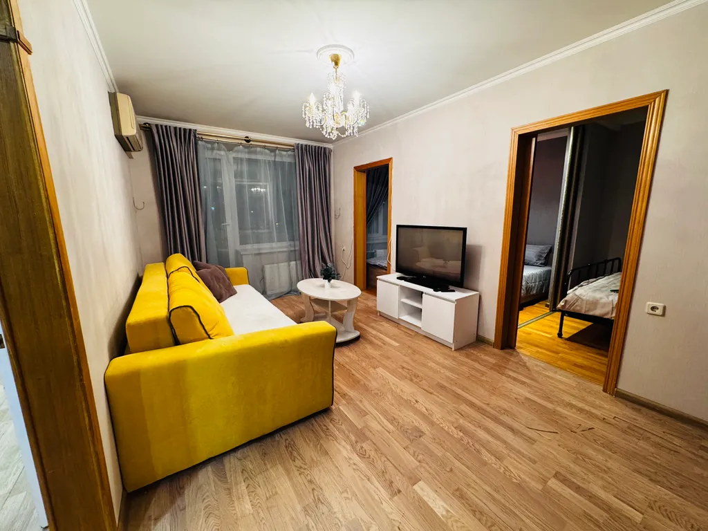 Квартира Квартира для 6 гостей · раздельное размещение · 2–3 комнаты · м. 1905 — Москва