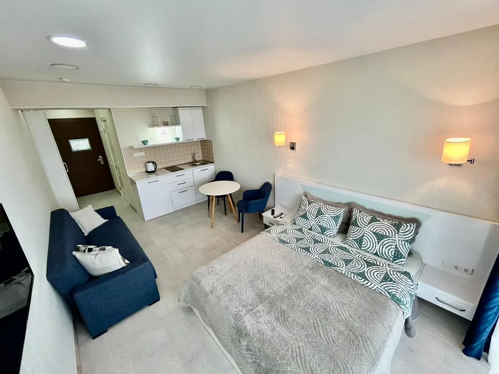 Апартаменты с видом на море и горы