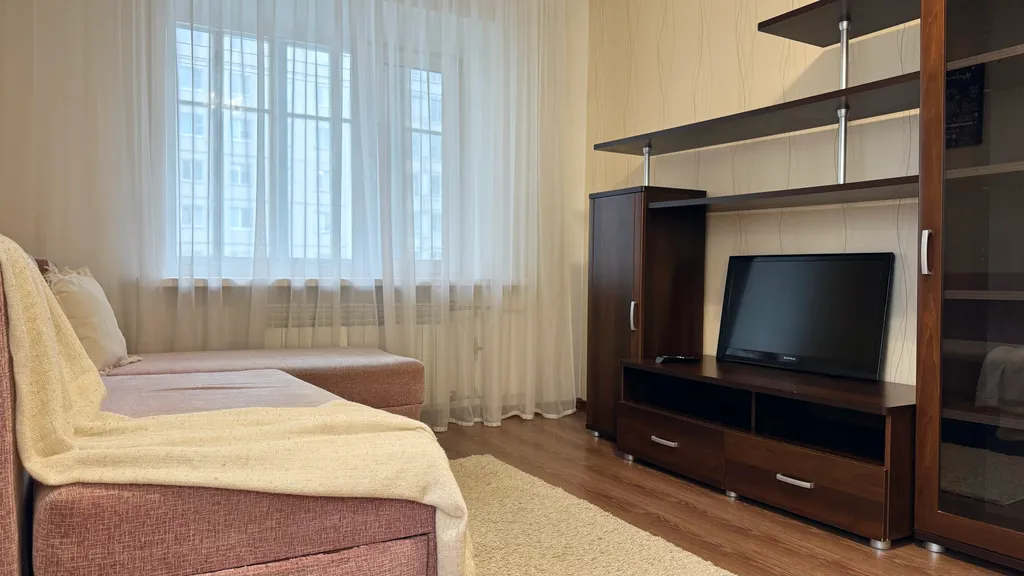 Просторная , двухкомнатная квартира на Галушина