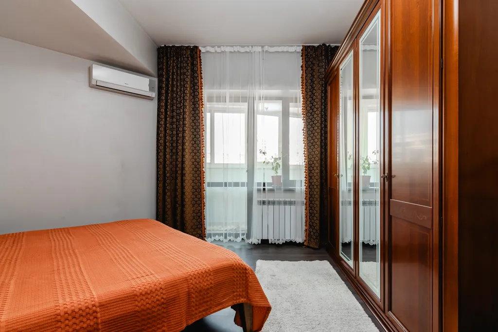 Апартаменты Aray в центре города и с видом на горы