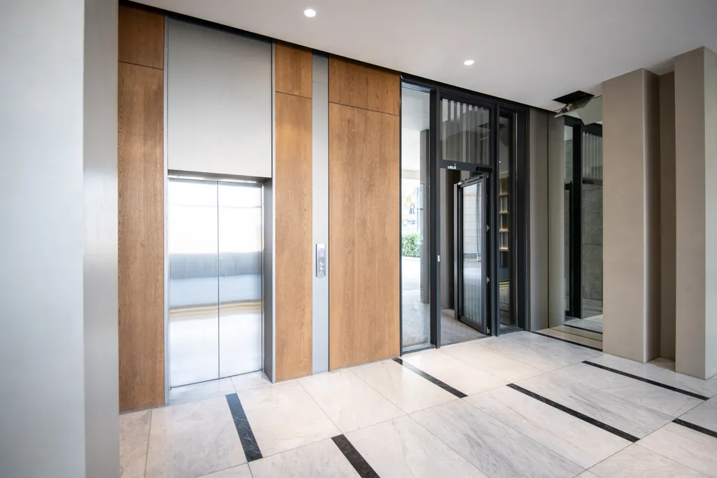 Новые 2BR апартаменты с панорамным видом на город, Реку Кура и горы