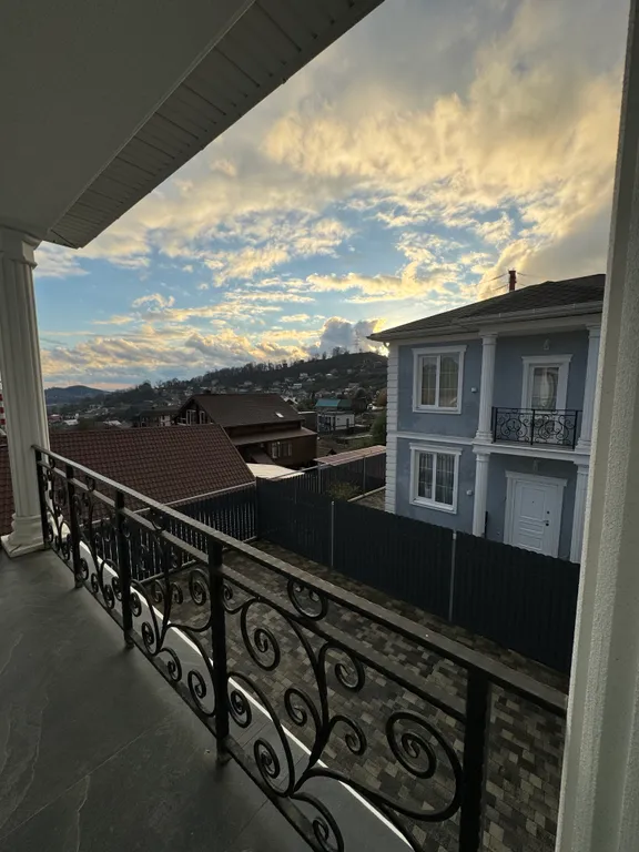 Уютный дом с баней и бассейном