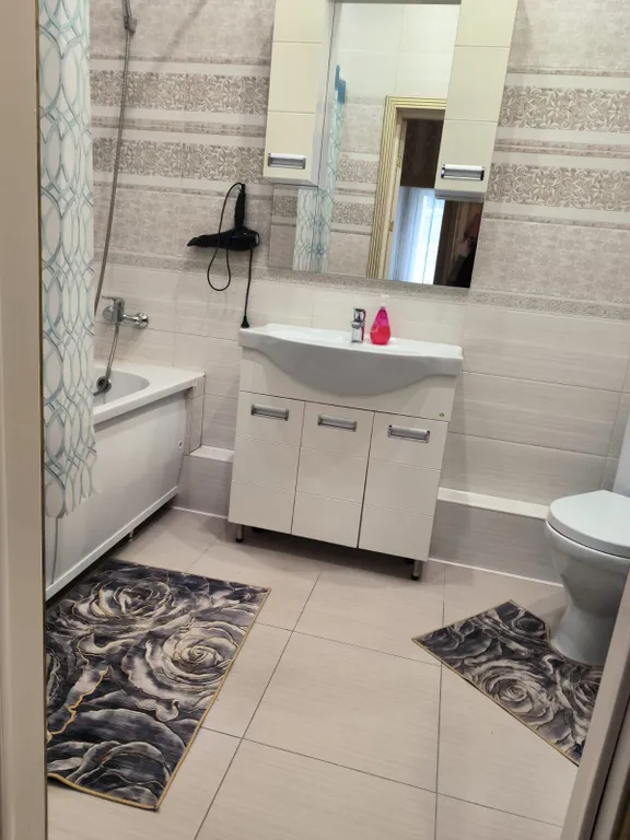 Уютная 2-комнатная квартира возле ТРЦ Mega Silk Way