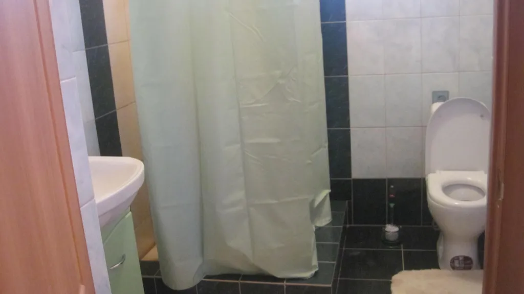 Дом с баней и беседкой