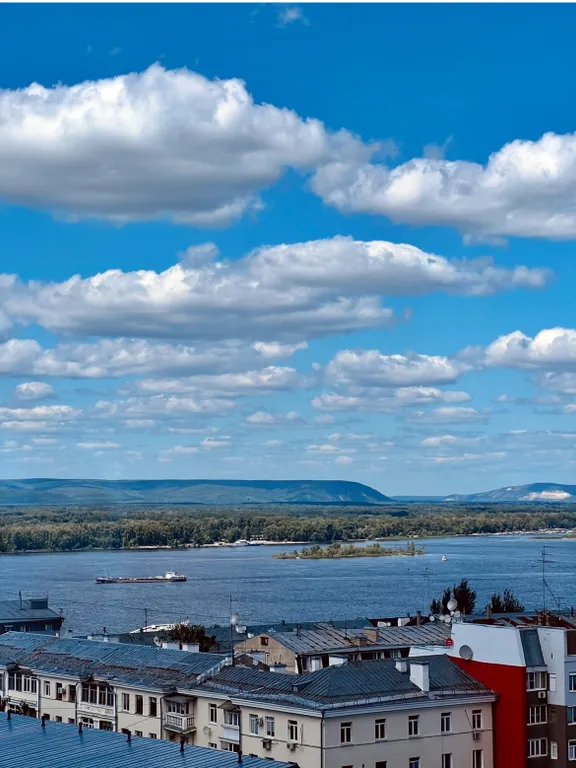 Видовая квартира в центре — аренда посуточно в Самара