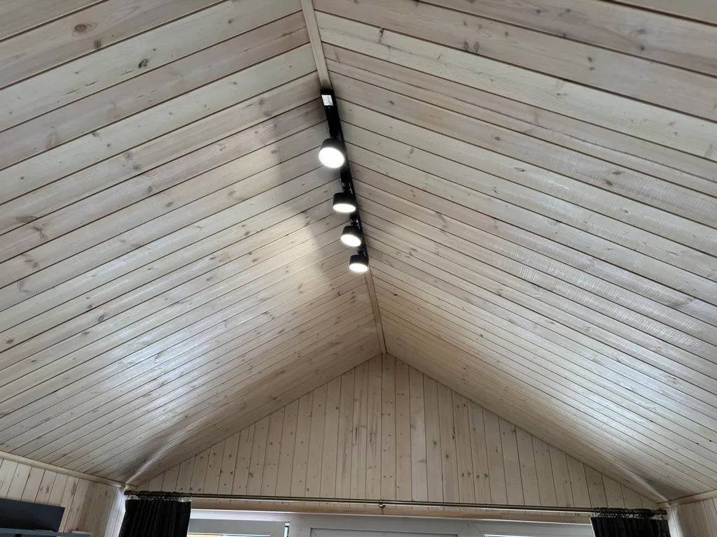 Дом с видом на Кавказский хребет