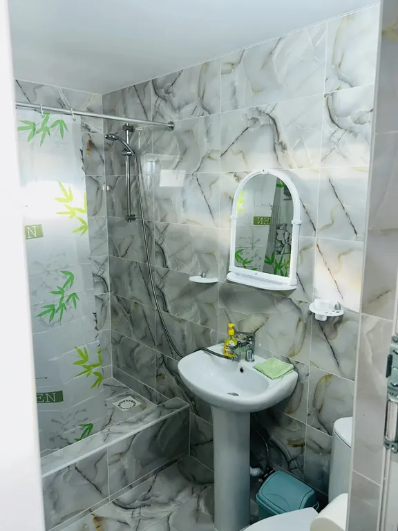 Квартира 3-х/4-х местный Стандарт на 3 этаже — Адлер