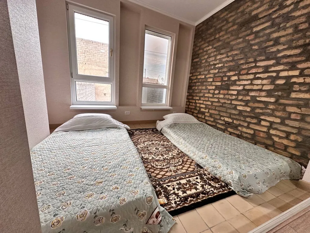 Апартамент с садом