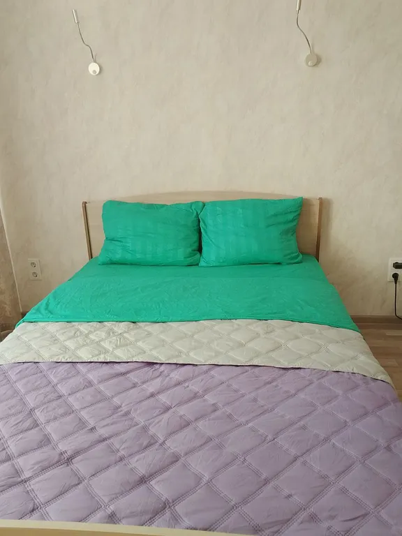 Квартира Сдaм квapтиpу-студию пocуточно в мкр. Юбилейный, 117/1. — аренда посуточно в Иркутск