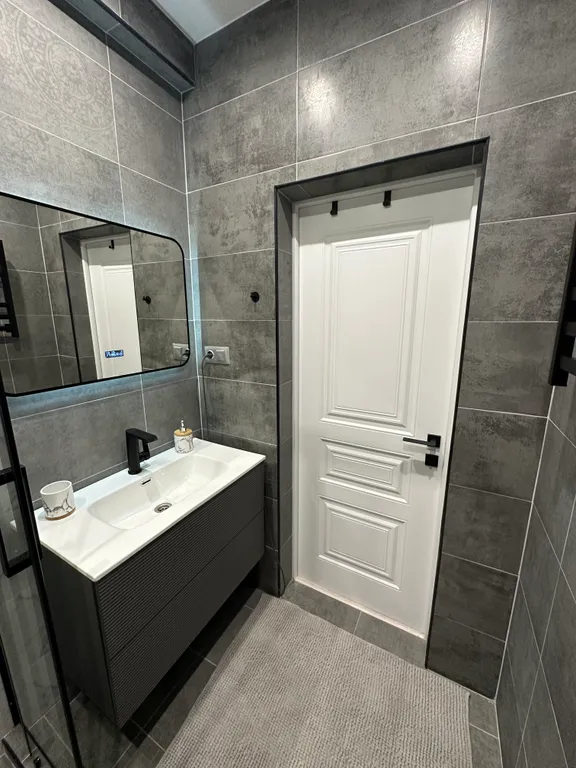 Квартира с новым дизайнерским ремонтом в самом центре