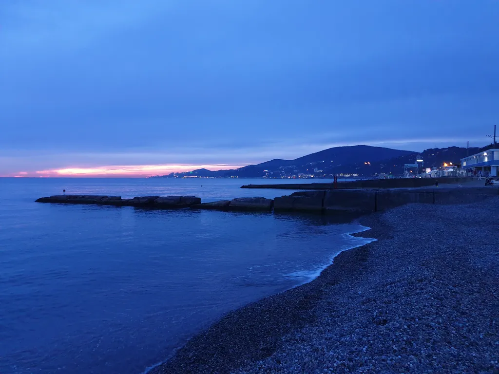 Квартира Квартира Уютная студия в двух шагах от моря — Адлер