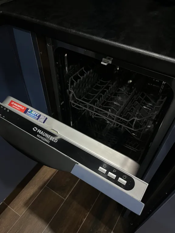 Квартира-студия в окружении хвойного леса и гор.