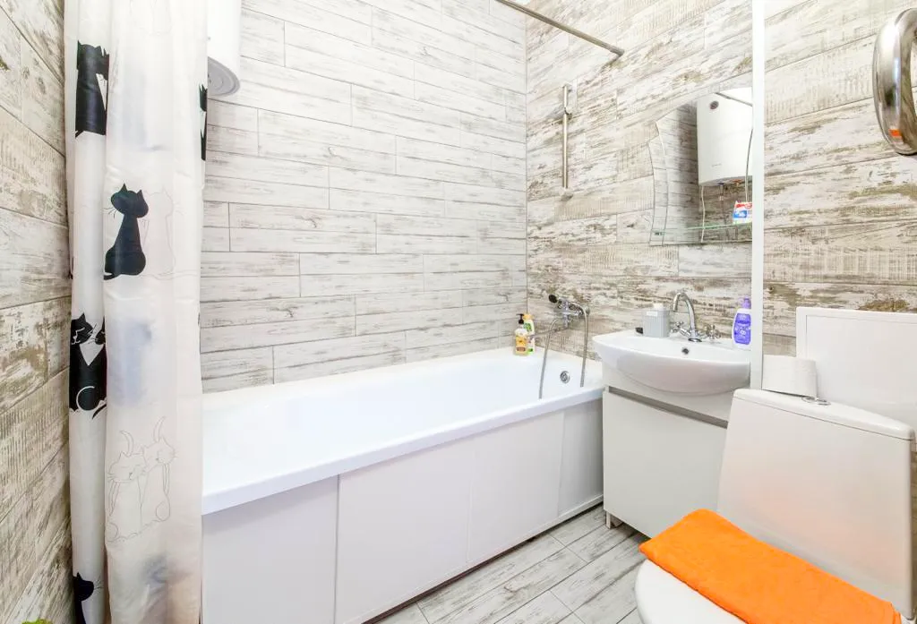 Уютная светлая квартира недалеко от метро Дыбенко