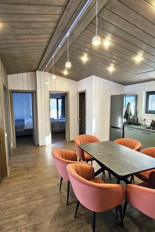 Далеко и надолго