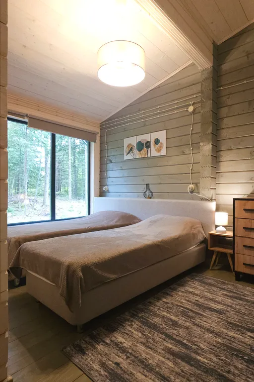 Дом в лесу на Валдае