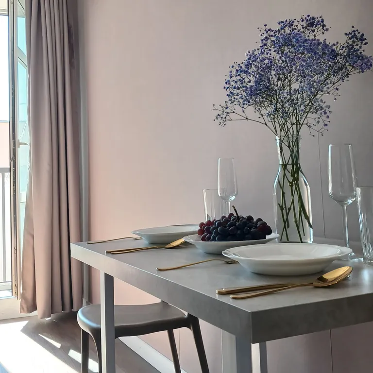 Квартира Квартира Приятная студия в новом жк сердце Ярославля в центре города — Ярославль