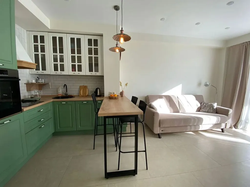 Квартира с балконом и невероятным видом на горы