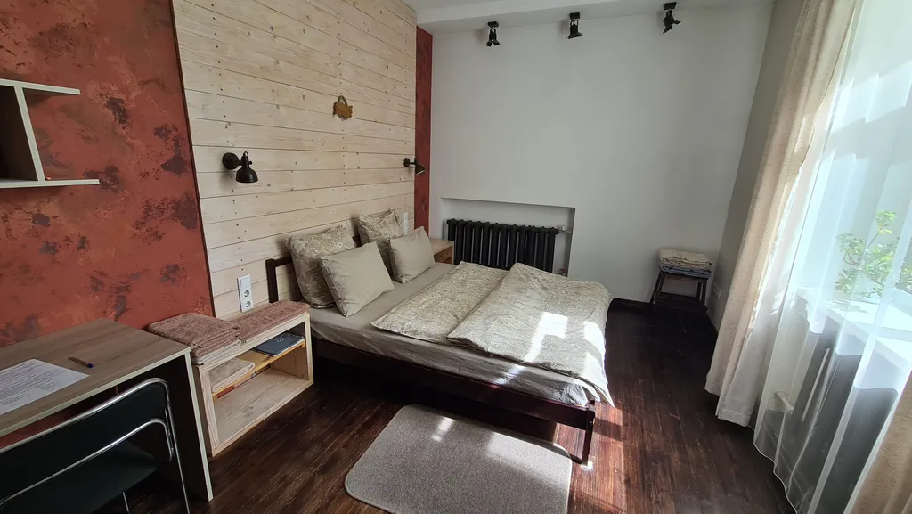 Квартира Квартира Центр. 30м до метро. 2 комнаты. До 8ми гостей. Тихая, уютная сталинка — Минск