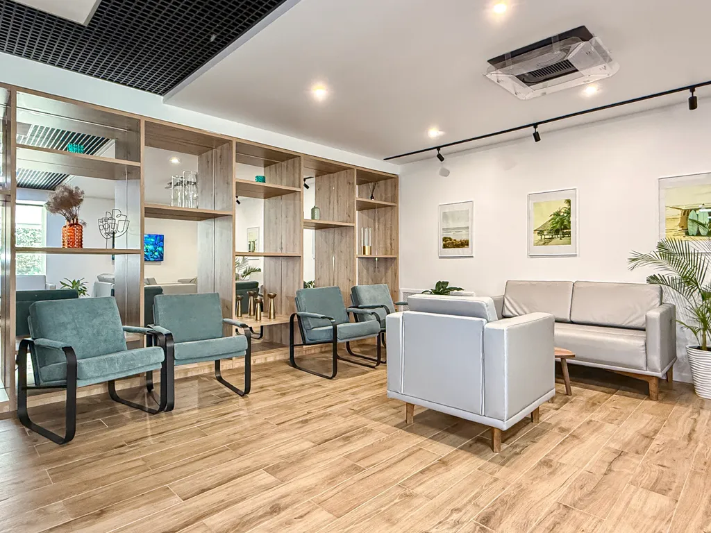 Квартира Квартира Студия в апарт-отеле с бассейном, собственным песчаным пляжем, парком — Анапа