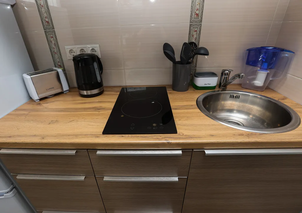 Великолепная студия рядом с Арена Плэй и метро Новомосковская