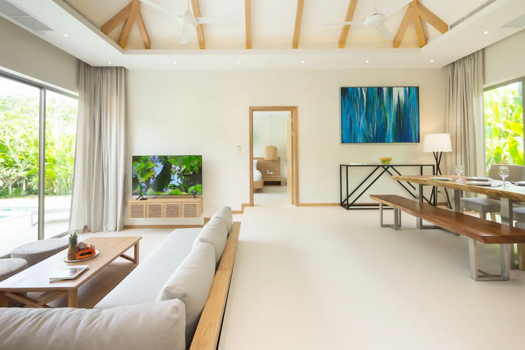 Светлая вилла с 3 спальнями и бассейном Бангтао, Лаян, Лагуна