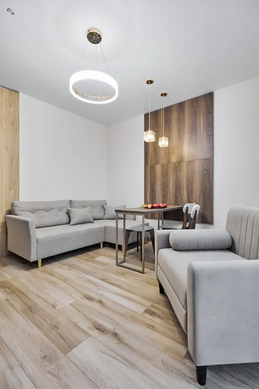 Просторная, свежая 2-комнатная квартира возле ТЦ Горизонт