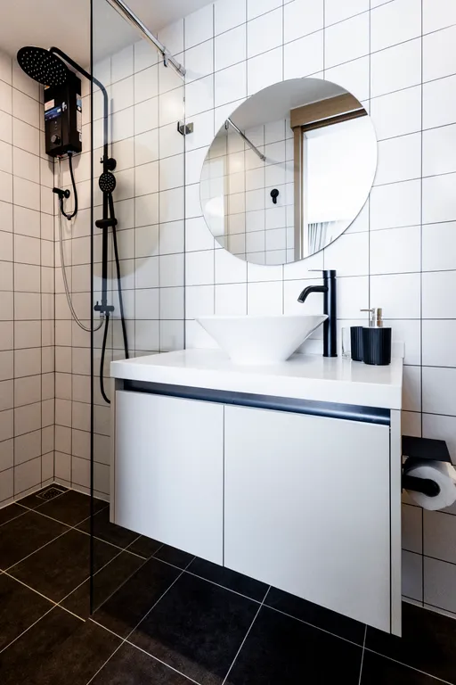 Квартира дизайнерская двухкомнатная рядом с Камалой