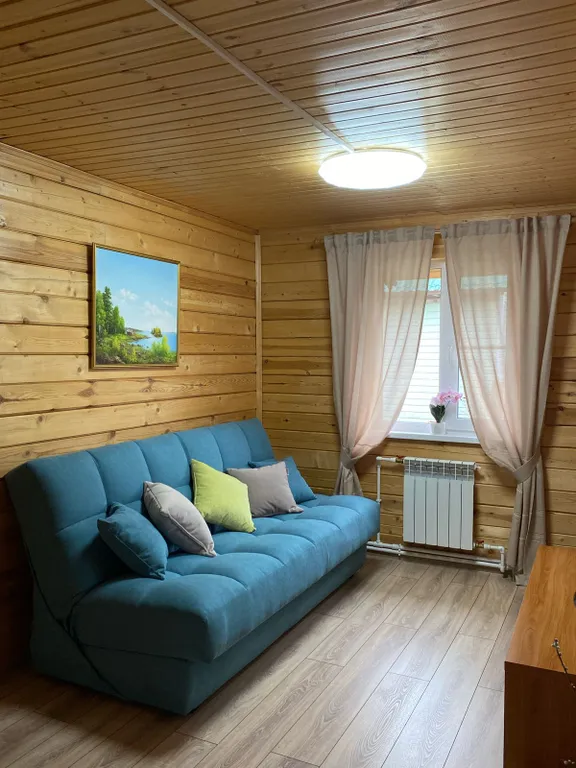 Уютный дом в тихом месте с видом на Ладогу