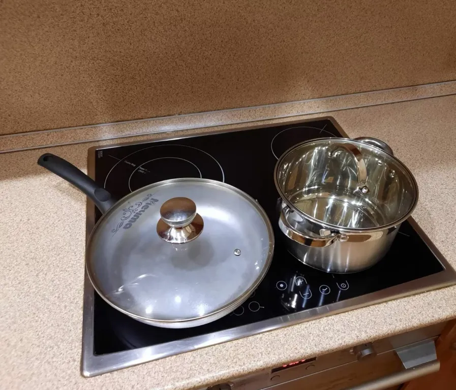 Просторная современная 2-комнатная квартира в центре