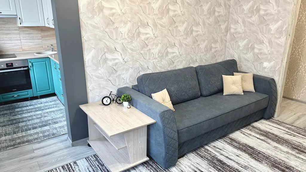 Двухкомнатная квартира в самом центре города, рядом с институтом ФСИН