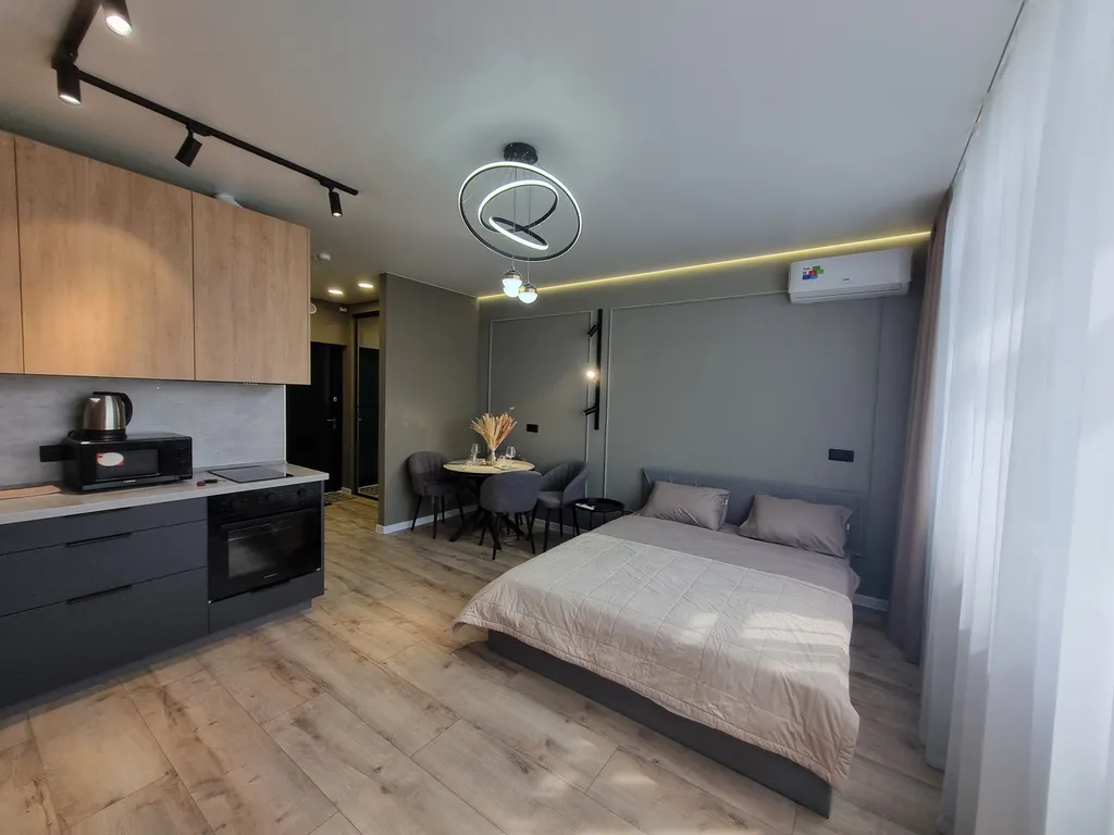 Уютная квартира с дизайнерским ремонтом на Октябрьский 30Б